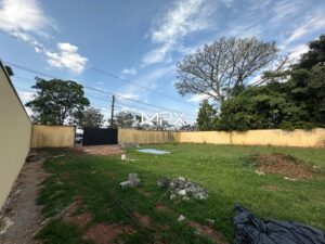 Terreno à venda no Condomínio Quinta Santa Helena em Piracicaba.