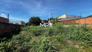 Terreno à venda no bairro Higienópolis em Piracicaba
