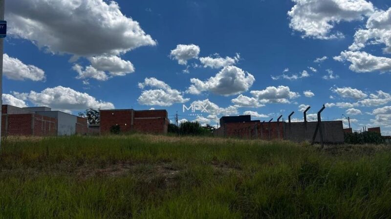 Terreno à venda em Piracicaba, Campestre, com 305.25 m²