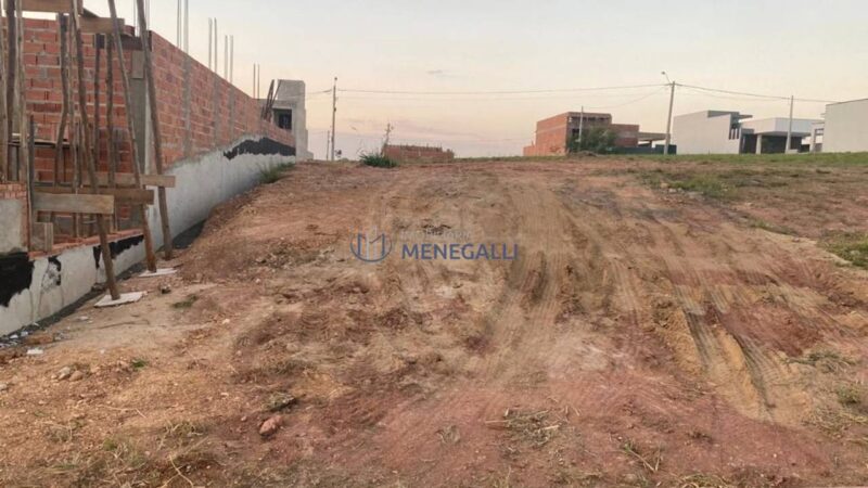 Terreno à venda em Residencial Canadá, Piracicaba — 250 m²