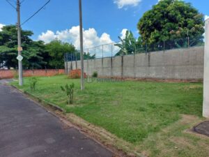 Terreno à venda em Jardim Astúrias I, Piracicaba