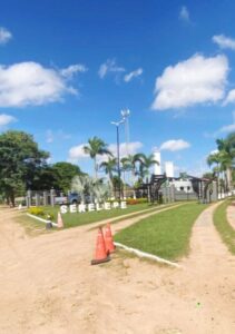 Terreno à venda em Condomínio Serelepe, Santa Maria da Serra