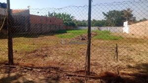 Terreno à venda em Dois Córregos, Piracicaba — 1.411 m²