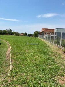 Terreno à venda em Condomínio Serelepe, Santa Maria da Serra