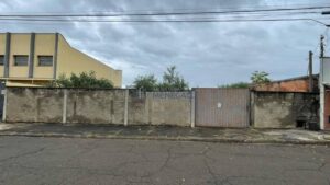 Terreno à venda em Jardim Nova Iguaçu, Piracicaba — 500 m² — Cód. MENEGALLI-TE0680