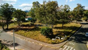 Terreno à venda em Jardim Holiday, São Pedro