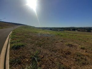 Terreno à venda em Residencial Canadá, Piracicaba — 272 m²