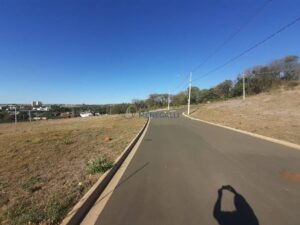 Terreno à venda em Residencial Canadá, Piracicaba — 272 m²